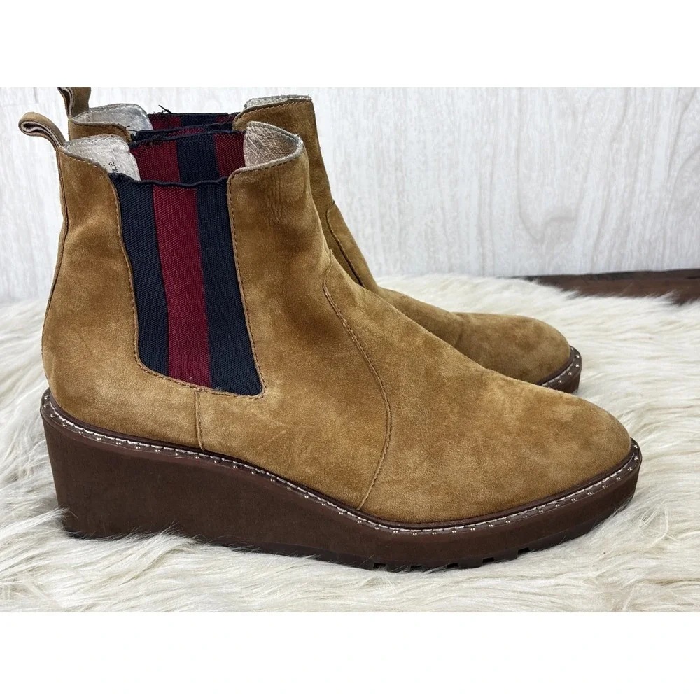 Cecelia NY Gemma Wedge Boots Tan Suede Chelsea Booties Women's 10 Boho Chic